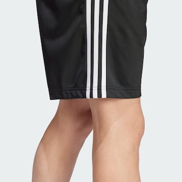 ADIDAS ORIGINALS Loosefit Shorts 'Adicolor Firebird' in Schwarz