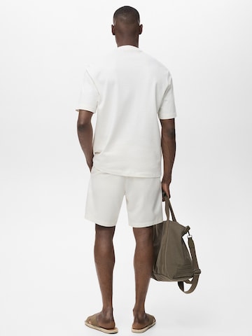 Tricou 'ANOUK' de la MANGO MAN pe alb