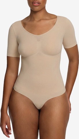 cfab by creamy fabrics Shapingbody 'T-Shirt Bodysuit Sculpting Shapewear mit Slip' in Beige: voorkant