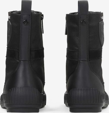 Boots stringati di Kazar in nero