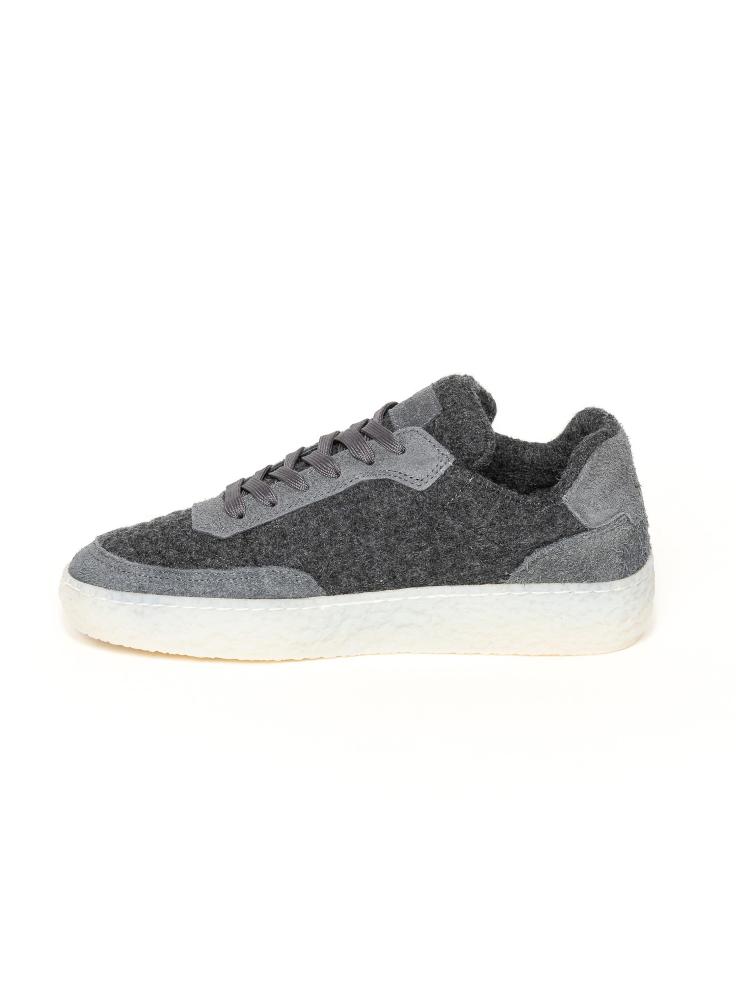 Gottstein Sneakers in Grey