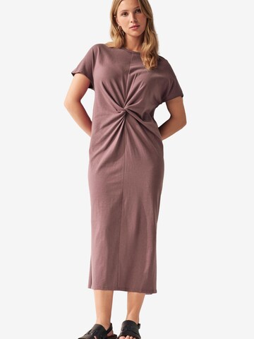 Next - Vestido de verano en rosa
