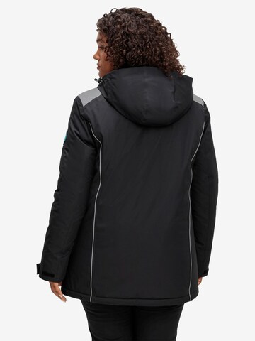 SHEEGO Athletic Jacket in Black