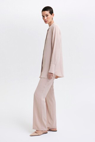 Chemisier Touche Prive en beige