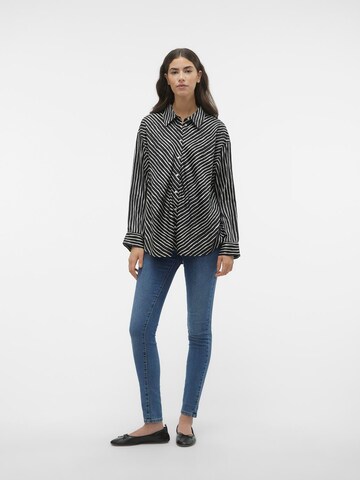 VERO MODA - Blusa 'VMLillian Mara' en negro