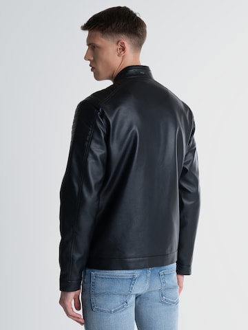 BIG STAR Jacke 'Faris' in Schwarz