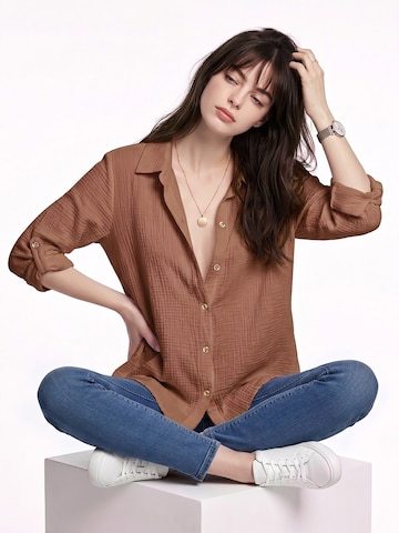 TorWeit Oversizeshirt 'Essential Cotton Shirt'‌‌‌‌ in Braun