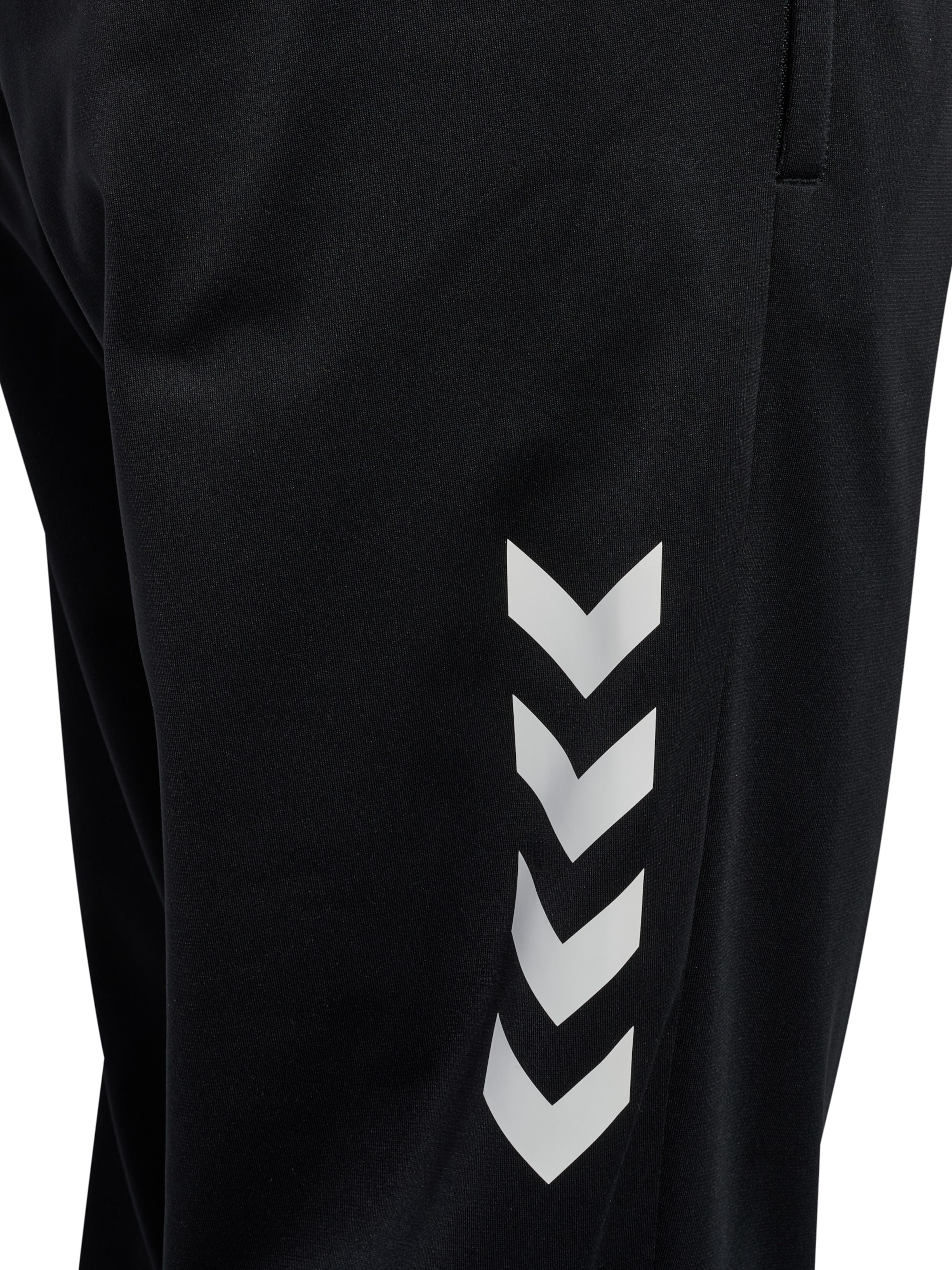 Hummel Slim fit Sports trousers 'Core 2.0' in Black