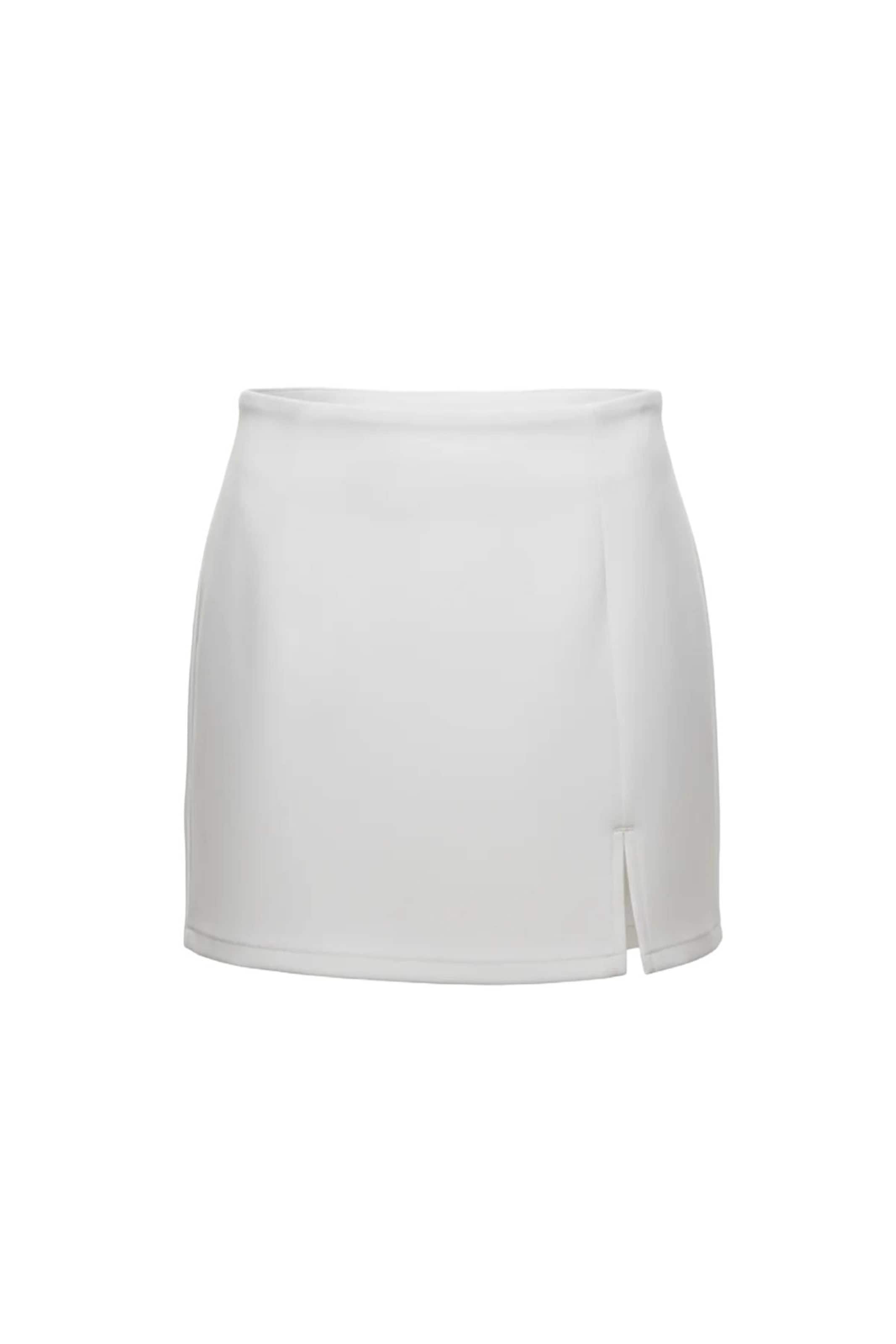 Alexa Dash Skirt in White: front