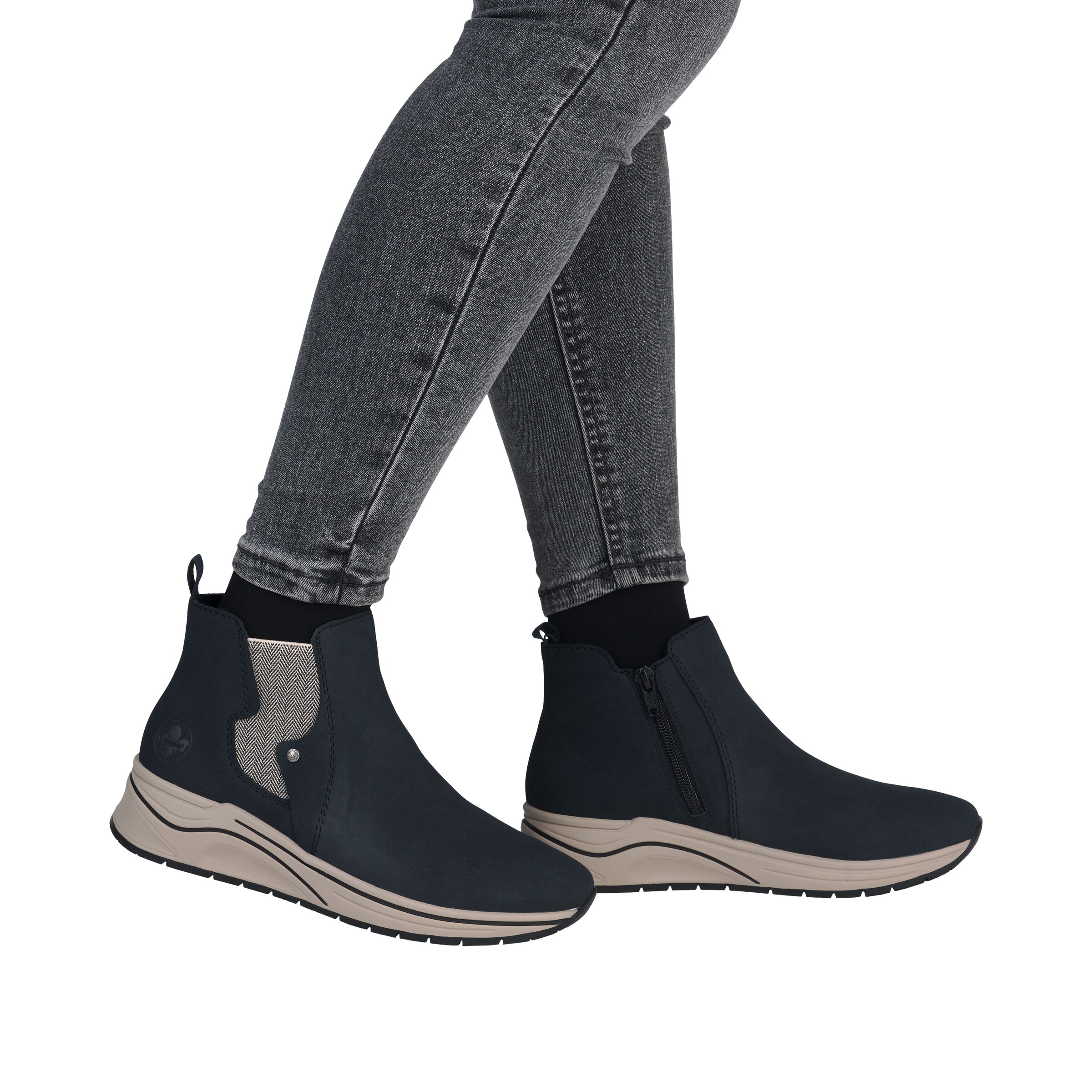 Rieker Stiefelette in Blau: Vorderseite