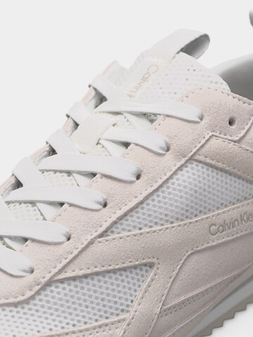 Calvin Klein Krojové nohavice - Biela