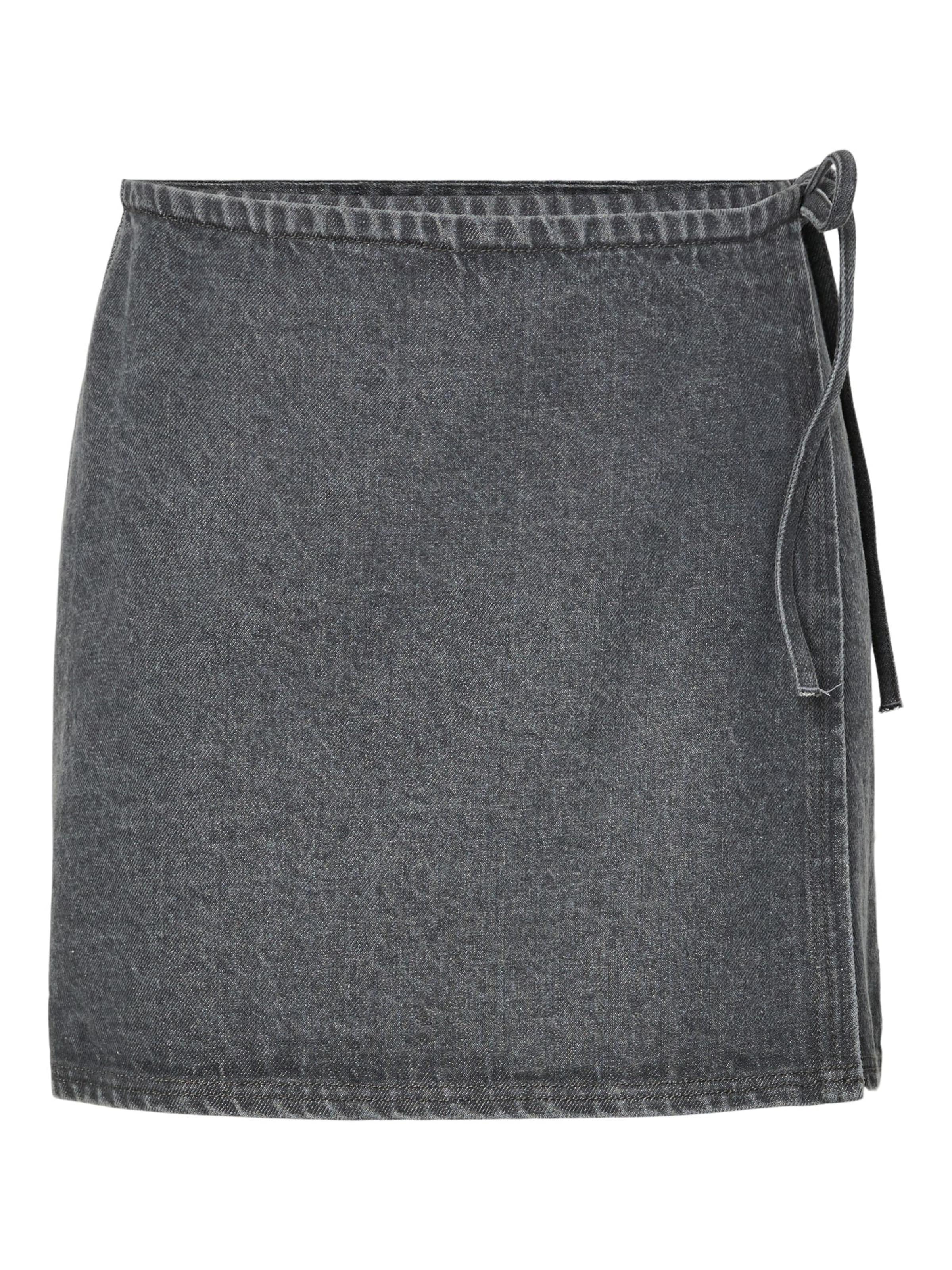 PIECES Skirt 'PCFLORA' in Grey: front