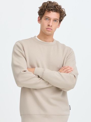 Casual Friday Sweatshirt 'Sebastian' in Beige
