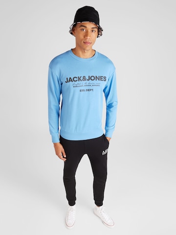 JACK & JONES Sweatshirt 'GALE' i blå