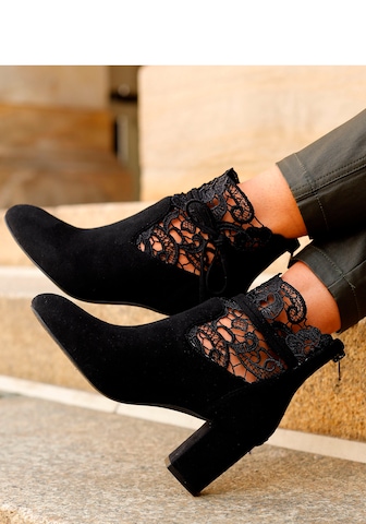 LASCANA Ankle Boots in Black