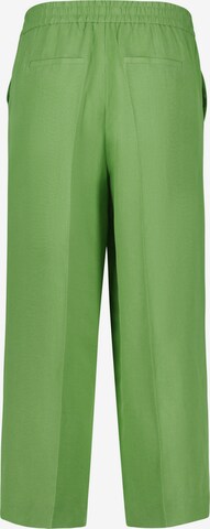 zero Loose fit Pants in Green