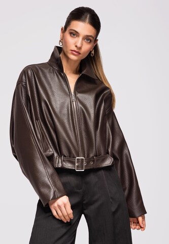 Veste mi-saison Ombre en marron : devant