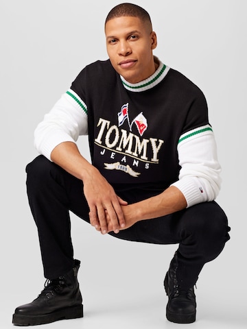 Tommy Jeans Sweater 'Skater' in Black
