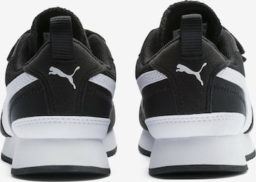 Baskets PUMA en noir