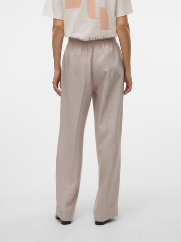 VERO MODA Loose fit Trousers 'VMCASSIDY' in Grey