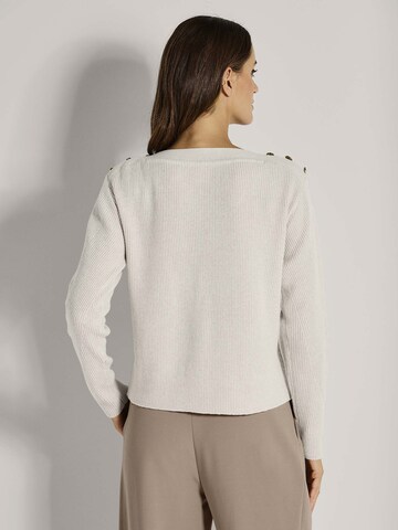 MADELEINE Sweater in White