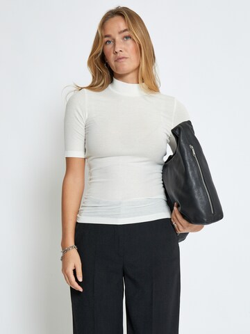 minus Shirt 'Milli' in White: front