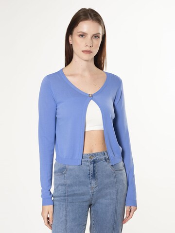Cardigan Influencer en bleu : devant