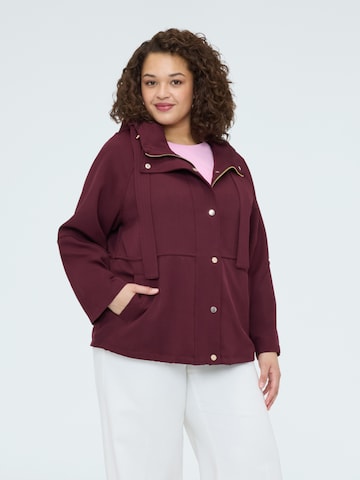 Manteau d’hiver Fiorella Rubino en rouge : devant