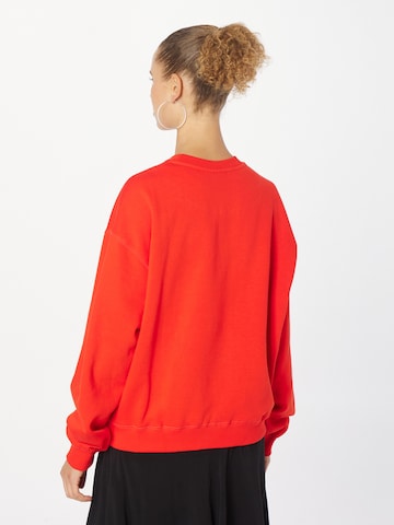 WEEKDAY Sweatshirt 'Essence Standard' i rød