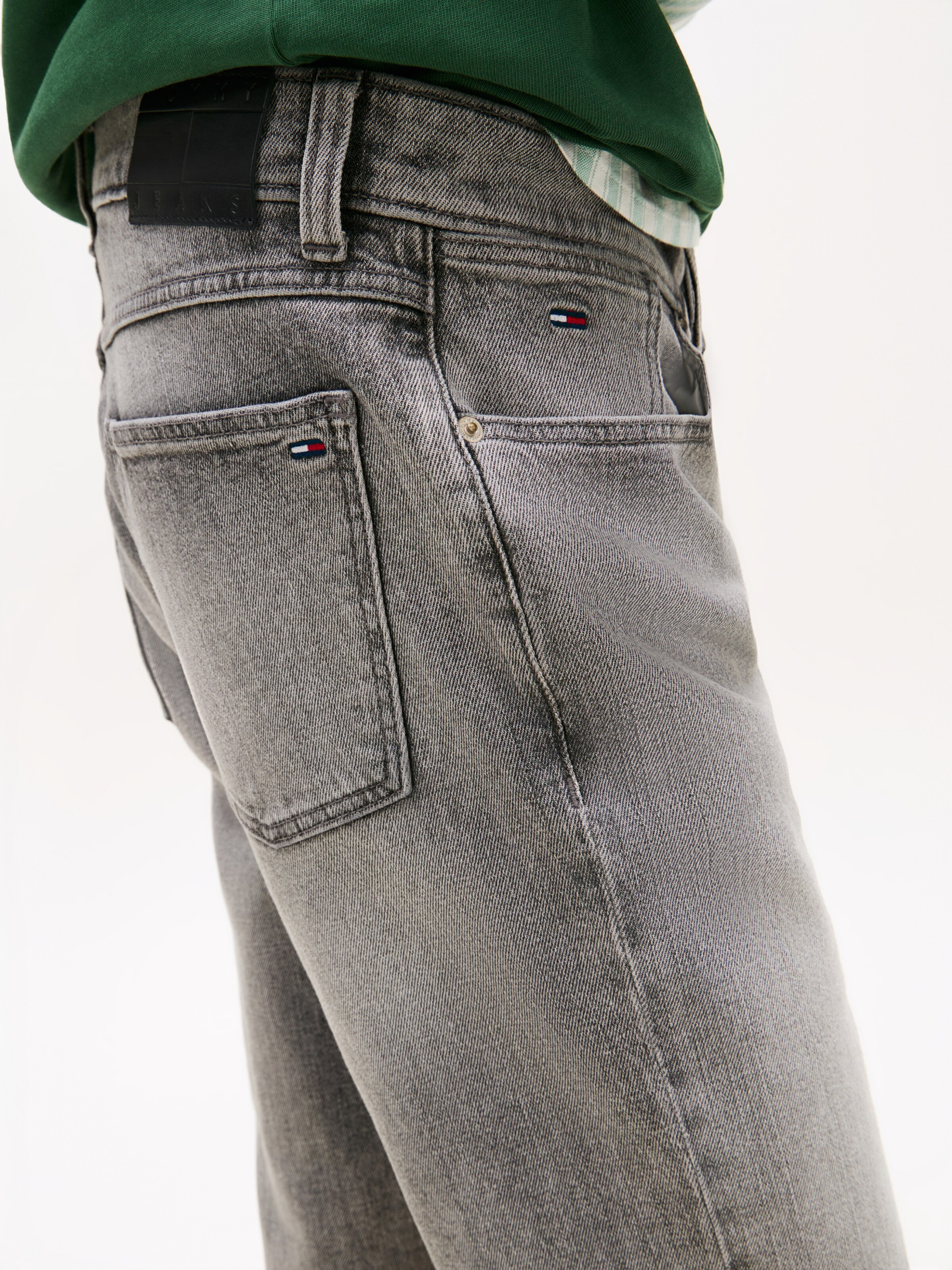 Tommy Jeans Regular Shorts  Ronnie in Grau