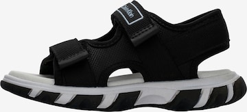 Calvin Klein Jeans - Zapatos abiertos 'CARL' en negro: frente