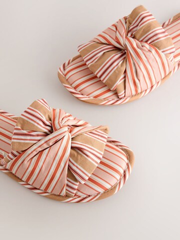 Next Тапки в Оранжевый