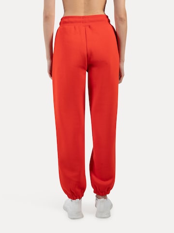 Effilé Pantalon Smilodox en rouge