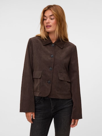 Veste mi-saison 'VMBABYRAINIEKELLY' VERO MODA en marron : devant