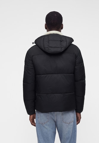 GUESS Зимняя куртка 'ZENITH' в Черный