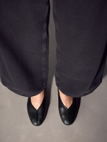 Next Ballerina 'Forever Comfort' in Schwarz