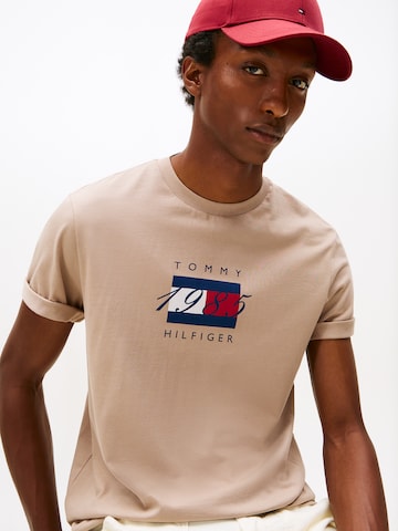 TOMMY HILFIGER Μπλουζάκι σε μπεζ