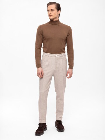 Coupe slim Pantalon Antioch en beige