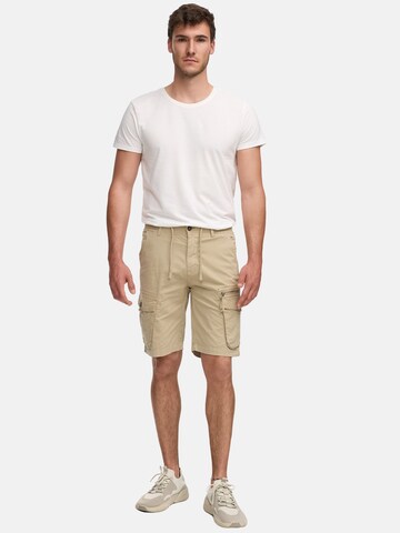 Tazzio Regular Cargohose 'A210' in Beige