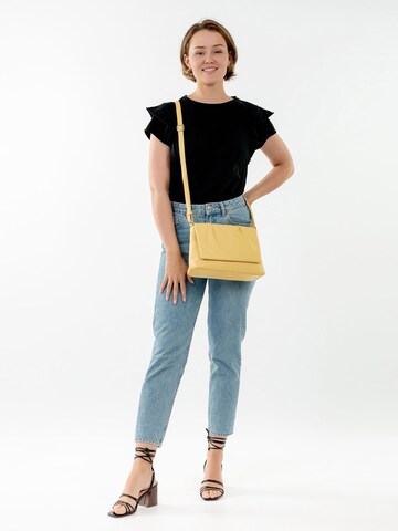 Emily & Noah Crossbody Bag 'Valence' in Yellow