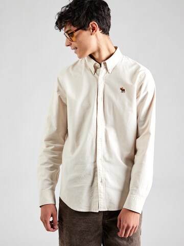 Abercrombie & Fitch Regular fit Ing - bézs: elől