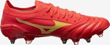 Chaussure de foot MIZUNO en orange