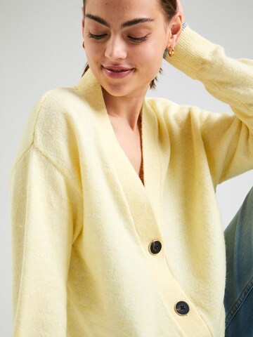 Cardigan SCOTCH & SODA en jaune