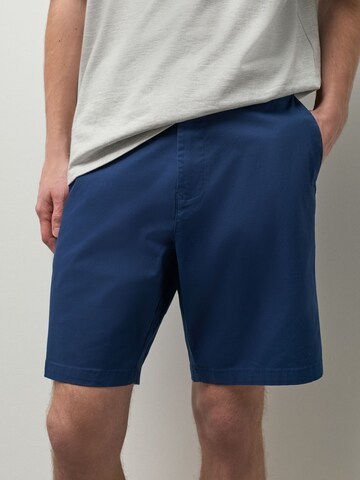 Loosefit Pantaloni chino di Next in blu: frontale