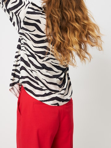 Crās Shirt ' Ginacras ' in Wit