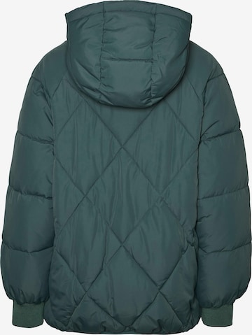 Veste d’hiver 'CANON' Noisy May Curve en vert