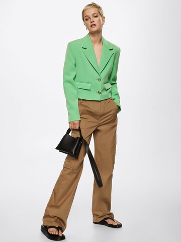 Blazer 'BOTONI' MANGO en vert