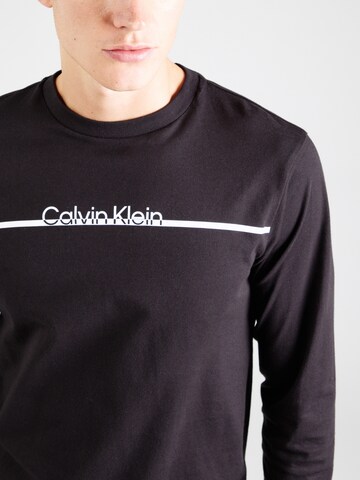 Maglietta di Calvin Klein in nero