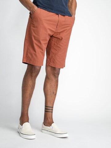 Petrol Industries Regular Chino trousers in Brown: front