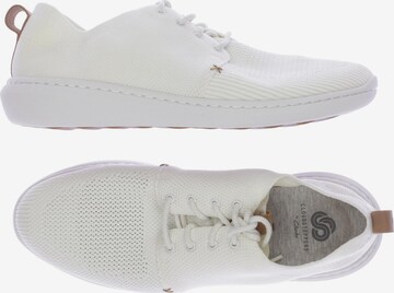 CLARKS Sneakers & Trainers in 42 in White: front